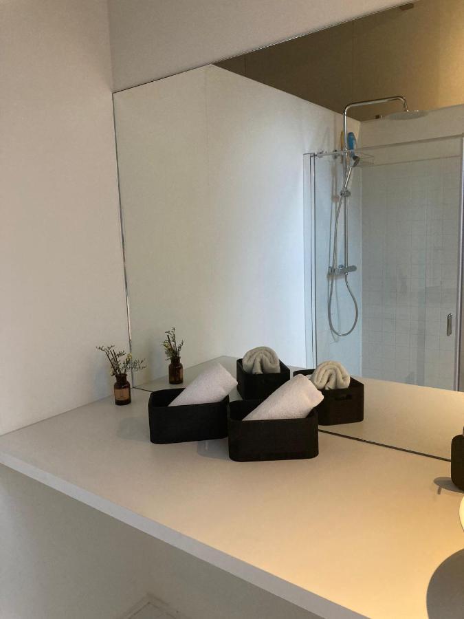 Luxury Suites Princess By Rikas Hotels Antwerpen Exteriör bild