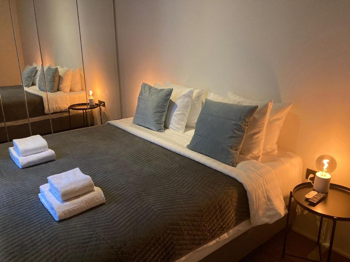 Luxury Suites Princess By Rikas Hotels Antwerpen Exteriör bild