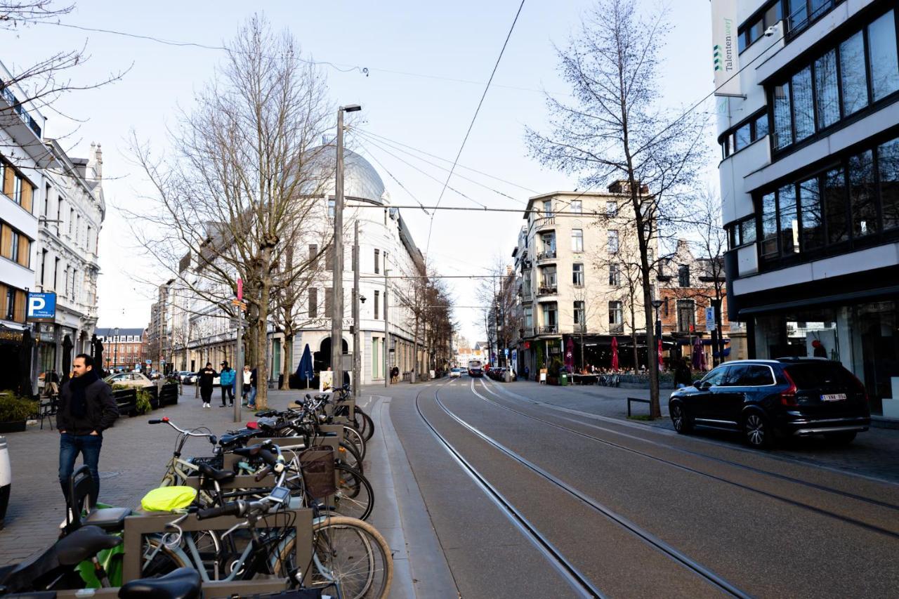 Luxury Suites Princess By Rikas Hotels Antwerpen Exteriör bild