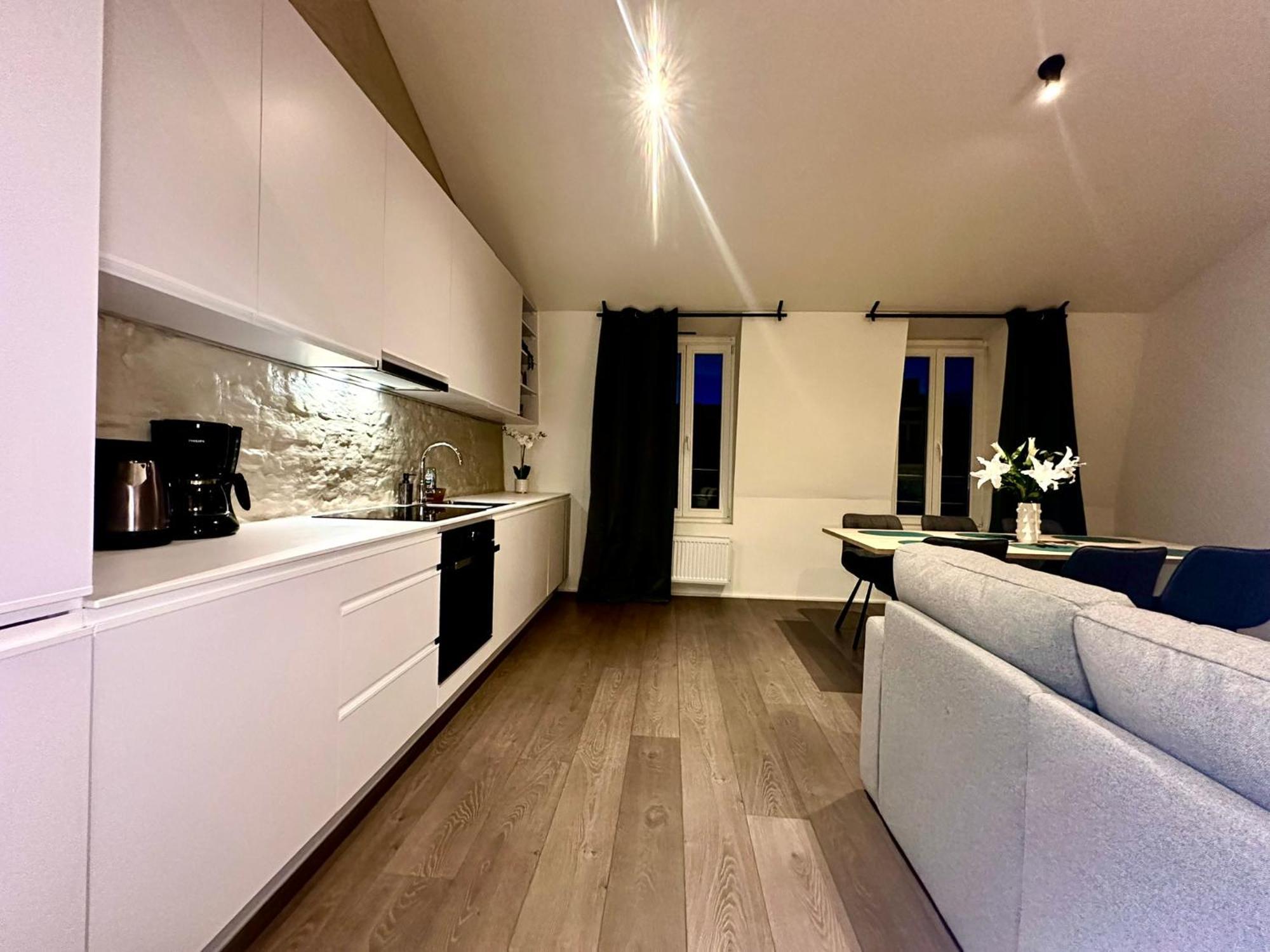 Luxury Suites Princess By Rikas Hotels Antwerpen Exteriör bild