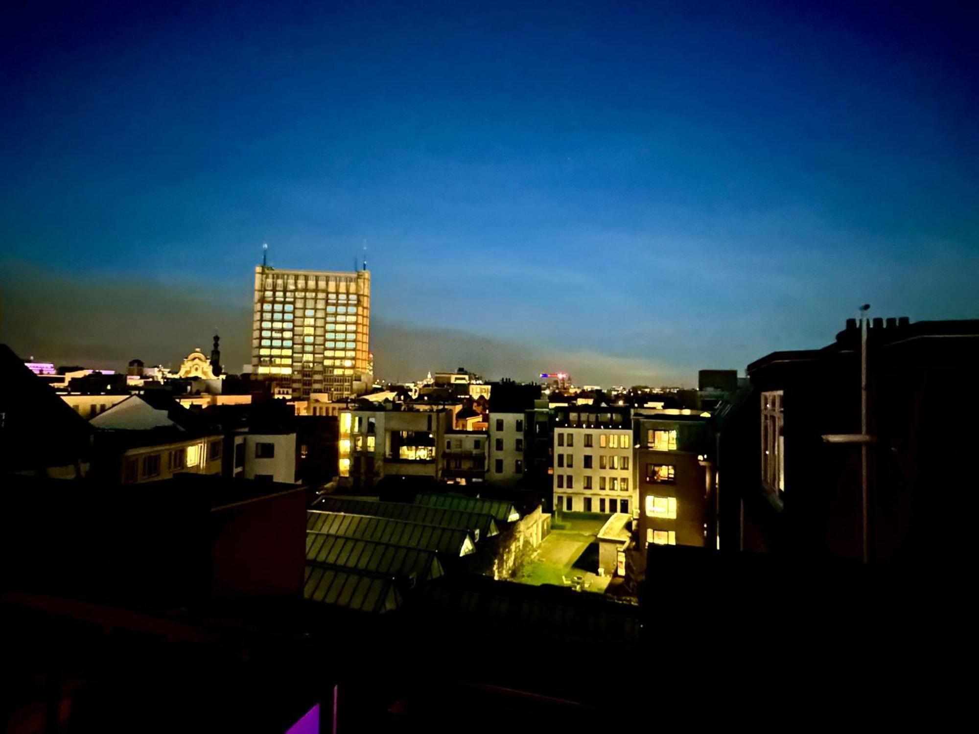 Luxury Suites Princess By Rikas Hotels Antwerpen Exteriör bild